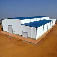 Entrepôt préfabriqué en structure acier multi-aisles moderne et personnalisable, abri de stockage écologique certifié ISO, résistant au vent et à la neige