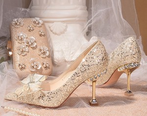 Scarpe da Donna di Lusso con Tacco Alto Color Oro Champagne, Punta Affusolata, Design Elegante, Sexy, per Spose e Cerimonie - Product Image 3