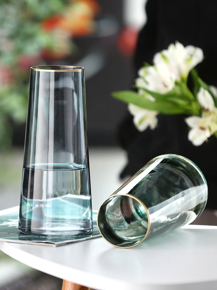 Factory Produced Wholesale Home decor Glass Flower Vase