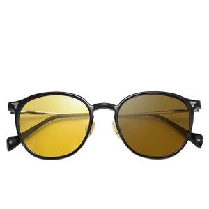 Gafas de Sol Ray-Ban con Visión Nocturna, Montura Completa de Metal, Lentes de PC con Protección Anti-Radiación, Cambio de Color, Protección Contra Luz Azul, Unisex - Product Image 1