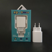Produk Peringkat Teratas Pengisi Daya Multi Fungsi Tercepat Naik-Turun, Adaptor Dunia dengan PD 25w, Pengisi Daya Dua Port Ganda