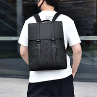 Sac à dos pour ordinateur portable 14 pouces imperméable pour homme, décontracté, professionnel et de voyage, avec éclairage arrière, matériau principal PU