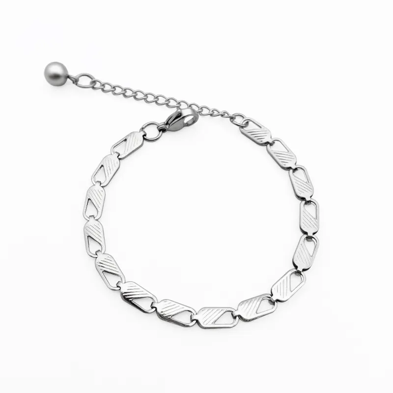 GGCH titanium steel jeans buckle heart-shaped bracelet simple fashion bracelet Europe and the United States fashion trend