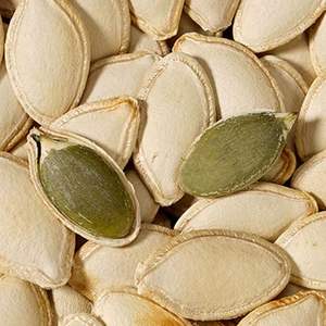 GMO <span class=keywords><strong>di</strong></span> <span class=keywords><strong>semi</strong></span> <span class=keywords><strong>di</strong></span> <span class=keywords><strong>zucca</strong></span> crudi con gusci secchi merendine mucchi <span class=keywords><strong>di</strong></span> Kernel - Product Image 4