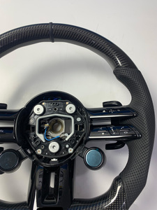 <span class=keywords><strong>Volant</strong></span> Mercedes W166 W205 W213 W222 W463 <span class=keywords><strong>E63</strong></span> et G63 <span class=keywords><strong>AMG</strong></span> Style Sport en Fibre de Carbone avec Bouton de Commande OLED - Product Image 2