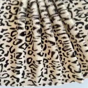 Casaco de pelúcia curto 100% poliéster, tecido estampado com estampa de tigre, macio e quente