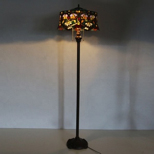 Lámpara de pie LED tradicional LongHuiJing de 18 pulgadas con pantalla de cristal tintado - Envío directo, iluminación en stock - Product Image 4