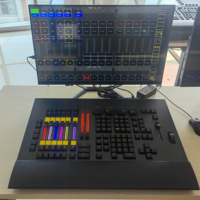 CW2 DMX512 Console d'éclairage de scène LED Command Wing Laser Beam Light Moving Head Control for Theme Park Use