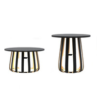 Table d'appoint moderne et élégante blanche avec lumière LED à changement de couleur, charge sans fil et télécommande pour salon, bureau, jardin