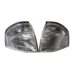 ไฟมุม W202 สำหรับรถยนต์เมอร์เซเดส-เบนซ์ ซี-คลาส <span class=keywords><strong>ปี</strong></span> 1994 ถึง <span class=keywords><strong>2000</strong></span> - Product Image 1