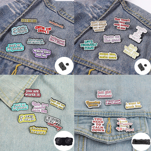 Ensemble de badges en métal personnalisés créatifs épingles courtes d'anniversaire transfrontalières en forme de <span class=keywords><strong>lettre</strong></span> inspirante sur le thème des animaux colorés - Product Image 5