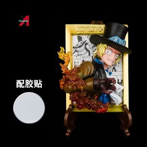 Imán de nevera de una pieza, marco de fotos de los tres hermanos <span class=keywords><strong>Gravity</strong></span> Saab Ace Luffy, estatua, figura de acción, modelo, adornos, artesanías de plástico - Product Image 2