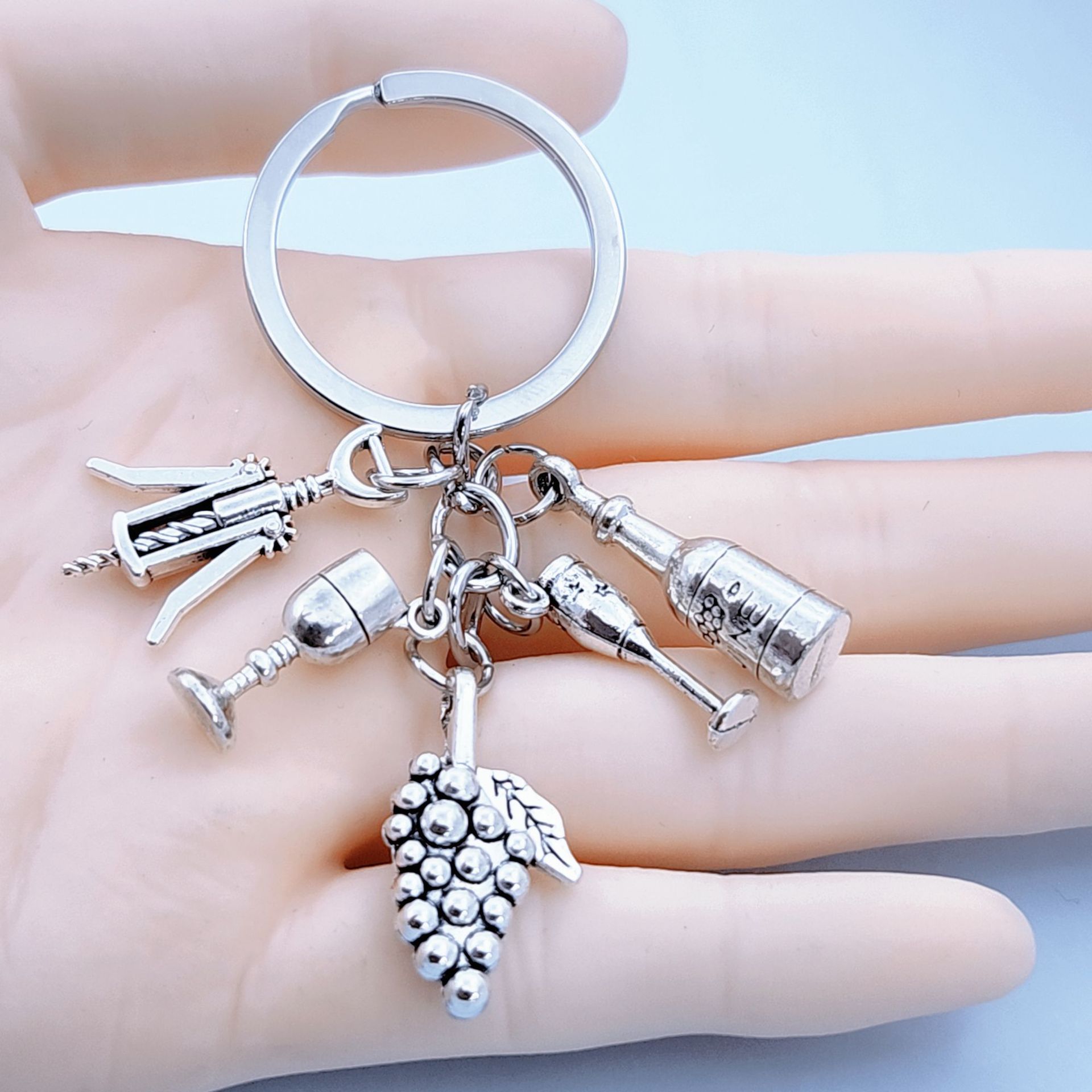 Red Wine Charm Key Ring Grape Glass Cup Bottle Opener Keychain Gifts Fit Corkscrew Key Chains Jewelry for Women Men Accessories