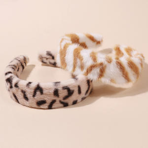 Diademas <span class=keywords><strong>de</strong></span> <span class=keywords><strong>pelo</strong></span> <span class=keywords><strong>de</strong></span> visón <span class=keywords><strong>de</strong></span> piel sintética <span class=keywords><strong>de</strong></span> moda al por mayor diadema <span class=keywords><strong>de</strong></span> bota peluda <span class=keywords><strong>de</strong></span> mármol diseño elegante <span class=keywords><strong>de</strong></span> mohair para hombres y mujeres - Product Image 3