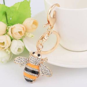 Vente en gros de porte-clés créatifs en forme de petite abeille, pendentifs pour sacs à main pour femmes et petits pendentifs cadeaux - Product Image 2
