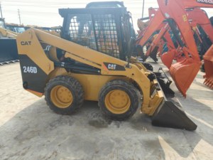 Minicargadora de Ruedas Usada en Buen Estado, Modelo Cat 246d 2022, Carga Nominal de 748 kg, Bajas Horas de Trabajo, Motor y Rodamientos en Buen Estado - Product Image 2