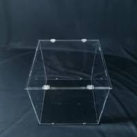 Vitrine d'exposition moderne en acrylique transparent de haute qualité, respirante, anti-rouille, pour figurines, avec couvercles à assembler et démontables