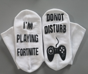Chaussettes personnalisées avec <span class=keywords><strong>message</strong></span> amusant Je joue à des jeux avec logo - Product Image 5
