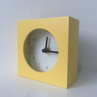 Jam Meja & Jam Dinding Kayu Modern Minimalis Geometris untuk Ruang Tamu, Set Dua Buah dengan Jarum Penunjuk Mekanis, Warna Kuning