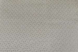 Hermosa Tela de Brocado Floral Abstracto Ecológica con un Brillo Intenso para Vestidos de Niñas y Prendas de Diseñador - Product Image 4