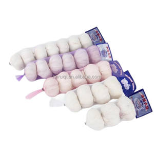 Entrega rápida Precio bajo Promoción 20KG Cartón 4-6CM Tamaño Nuevo Precio de ajo fresco por DHL <span class=keywords><strong>Express</strong></span> - Product Image 1