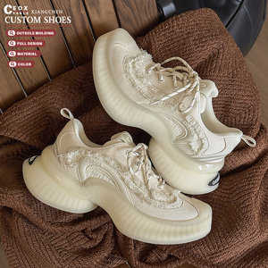 <span class=keywords><strong>Scarpe</strong></span> Designer 2026 Donna Uomo Sneakers Personalizzabili con Logo Allacciatura Larga Vestibilità Ortopedica <span class=keywords><strong>Scarpe</strong></span> OEM Chunky Sneakers Stile Walking - Product Image 1