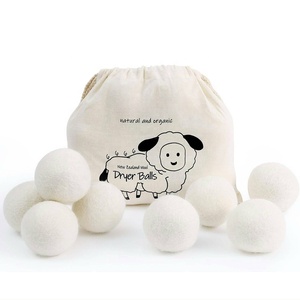 Best-seller Boules de séchage pour linge en laine 100% Nouvelle-Zélande, écologiques, biologiques et faites à la main, en stock - Product Image 1