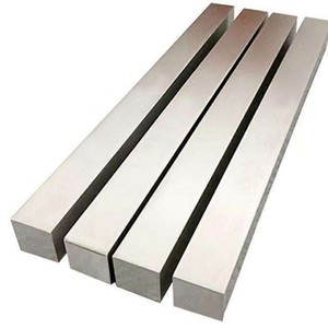 Barra Quadrata in Titanio su Misura da 6mm a 200mm |   Barra Quadrata in Titanio con Superficie Lucidata e Trattata per Attrezzature Chimiche e Mediche - Product Image 1