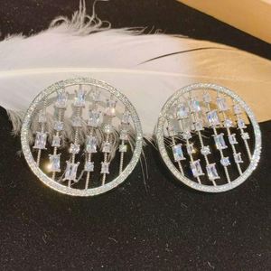 HIBRIDE moda Zirconia cúbica brillante elegante círculo redondo grandes pendientes de tuerca para mujer pendiente joyería de moda - Product Image 3