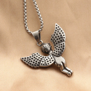 Colgante de ángel de acero inoxidable yunnique con alas, collar de estilo Punk Retro para hombre, joyería de regalo - Product Image 2