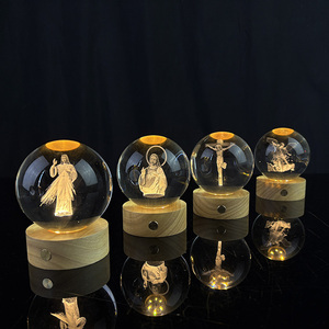Đèn ngủ <span class=keywords><strong>3D</strong></span> bằng pha lê hình thánh giá Chúa Giê-su theo phong cách Thiên Chúa giáo, có công tắc cảm ứng, đế đèn <span class=keywords><strong>LED</strong></span> bằng gỗ MH-Q0272 - Product Image 2