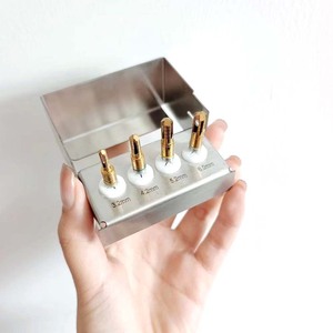 El Juego de Bases para Implantes Dentales Incluye una Caja de Almacenamiento y Desinfección Adecuada para Laboratorios y Clínicas Dentales - Product Image 2