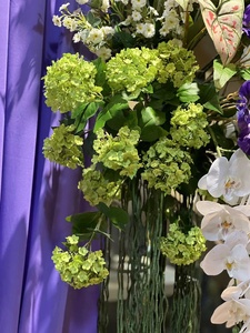 LO-1143 Tallos de Flores Artificiales Verdes al por Mayor, Hortensias, Rosas y Dianthus Artificiales para Jarrones Minimalistas y Decoración del Hogar Wabi Sabi - Product Image 6