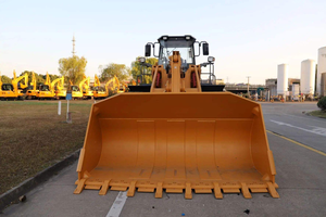 Pala Gommata da 7 Tonnellate CDM876, Caricatore Frontale di Grandi Dimensioni con Eccellenti Capacità Operative - Product Image 6