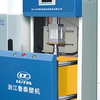Machine de soufflage de bouteilles PET semi-automatique de 20 L (5 gallons), diamètre max. 200 mm, puissance 42 kW, PLC Mitsubishi, garantie 1 an, facile à utiliser