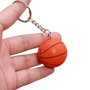 Porte-clés <span class=keywords><strong>basket</strong></span>-ball <span class=keywords><strong>NBA</strong></span> 3D Mini Sports Porte-clés <span class=keywords><strong>basket</strong></span>-ball football <span class=keywords><strong>NBA</strong></span> Porte-clés <span class=keywords><strong>ballon</strong></span> <span class=keywords><strong>de</strong></span> football volley-ball pour promotion - Product Image 4