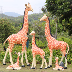Sculture di Animali in Resina per <span class=keywords><strong>Zoo</strong></span> e Giardino, Statua di Giraffa Realistica a Grandezza Naturale Dipinta a Mano, Decorazione Creativa per Matrimoni - Product Image 1