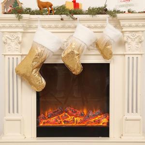 Nouveauté 2025 : Chaussettes en peluche de Noël transfrontalières avec paillettes rouges, sac cadeau, poupée, décorations pour fenêtre, cheminée et pendentifs de décoration - Product Image 4