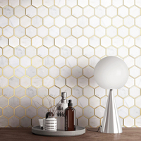 Mosaïque de marbre personnalisée au jet d'eau motif de marbre naturel sans couture mosaïque de marbre hexagone