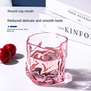 Bicchiere di vetro attorcigliato di alto valore piccola ragazza brilla Whisky vetro isolato per vino straniero e acqua domestica - Product Image 4