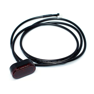 assure une intégration transparente aux systèmes existants du véhicule Feu stop pour SMARTGYRO Xtreme - Product Image 1