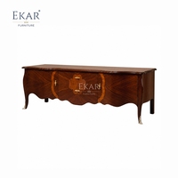 Console médiane Quatrefoil Lumiere Bombe |   Meuble TV de style provincial français de luxe - EKAR FURNITURE
