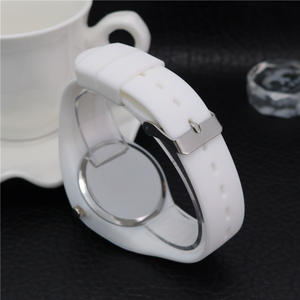 Montre tendance pour <span class=keywords><strong>homme</strong></span> et femme, couleur <span class=keywords><strong>crème</strong></span>, ultra-fine, cadeau tendance, bracelet en silicone, montre de loisirs, montre-bracelet Genève, montres en gelée pour femme - Product Image 5