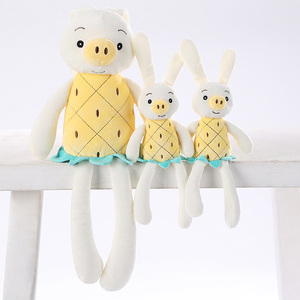 Nuevo diseño personalizado encantador suave animales de peluche de cerdo y conejo bebé juguetes de peluche personalizado etiquet - Product Image 1