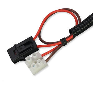 Conjunto de cableado de goma de 2 orificios duradero Conector impermeable IP67 para sistema de carga de coche eléctrico - Product Image 4
