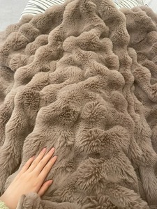 Manta de felpa suave y cálida para invierno al por mayor, mantas grises, manta de piel de imitación Toscana cálida y esponjosa de lujo para cama de invierno - Product Image 5