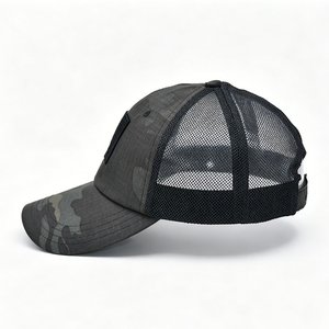 Casquette de camionneur camouflage noire avec logo patch, toile et dos en maille, réglable, snapback, tactique, unisexe, pour l'extérieur, style affirmé - Product Image 3