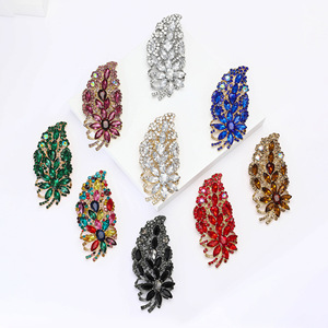 Broches de Moda em Liga de Vidro XILIANGFEIZI, Acessórios de Luxo Vendidos na Europa e América para Mulheres - Product Image 1