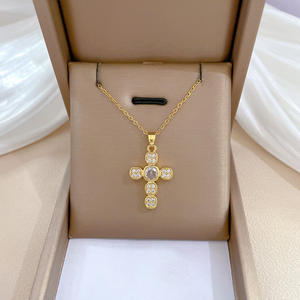 Collar con Colgante de Cruz y Corazón de <span class=keywords><strong>Acero</strong></span> Inoxidable de Lujo con Zirconia y Oro de 18k para Mujer, Joyería de Serpiente con Ojos de Zirconia Cúbica, Regalo al por Mayor - Product Image 4