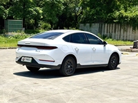 BYD Qin Plus DM-i 1.5 55KM Hybride Rechargeable Berline Compacte CVT 2025 Véhicule d'occasion Conduite Intelligente Version Haut de Gamme Conduite à Gauche Prêt à l'Expédition